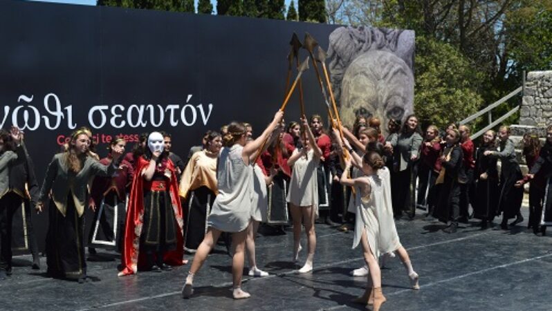 Lotta e rivendicazione nell’Antigone al Festival del Teatro Classico dei Giovani a Palazzolo