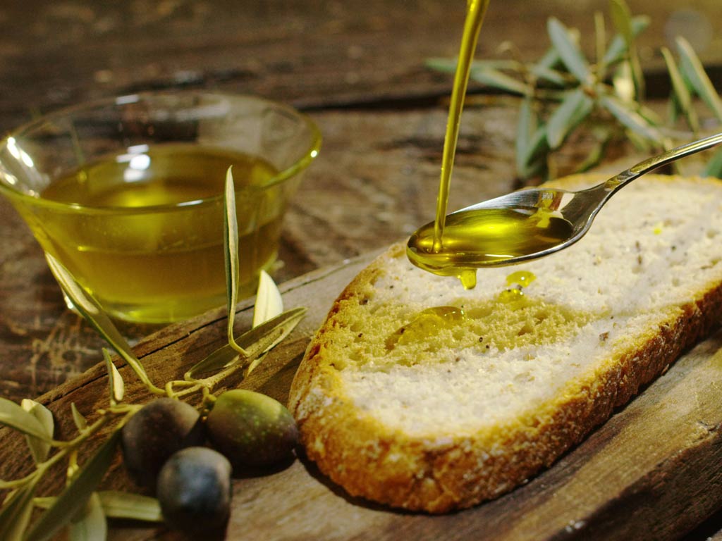 “Presidio degli Olivi Secolari” e “Grande Olio Slow Food”, prestigiosi riconoscimenti alle aziende olivicole di Canicattini Bagni