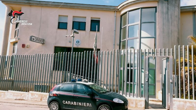 Ferla, condannato a due anni per favoreggiamento: arrestato